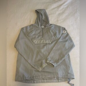Men’s Reebok all weather pullover Jacket Size L